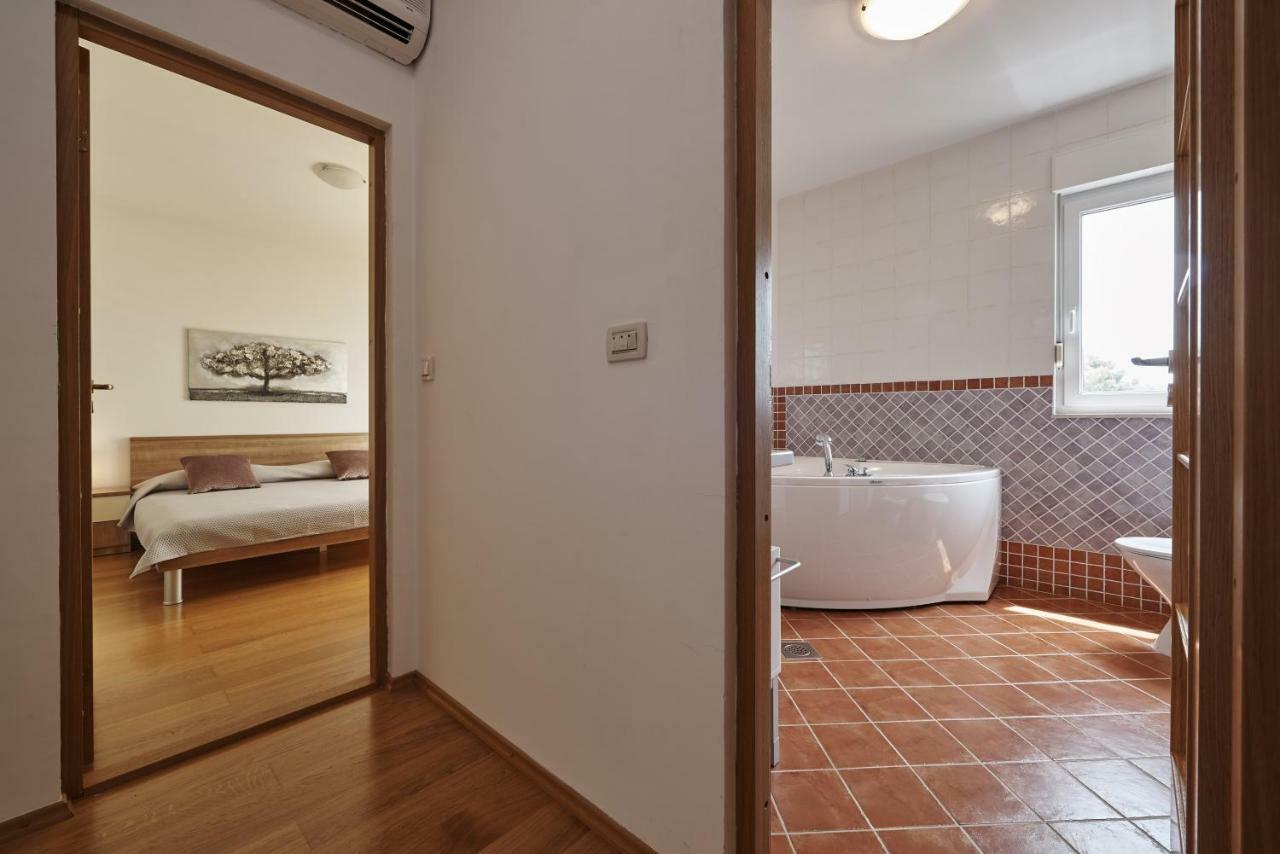Buonocore Apartment Trogir Eksteriør billede